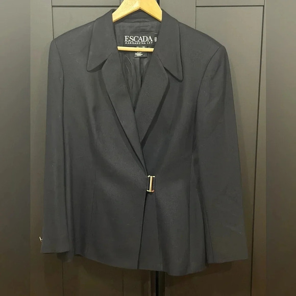 ESCADA Margaretha Ley Vintage Wrap Blazer Virgin Wool & Silk Black Sz 42 - Picture 3 of 9